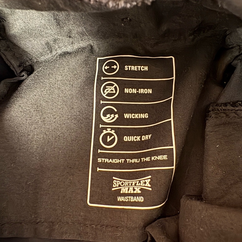 Men's Izod Advantage Performance Pants. 34/32 straight fit. - Picture 9 of 10